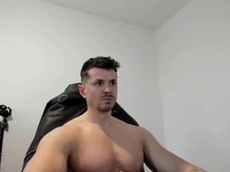 Alphagodleatherking92 profile