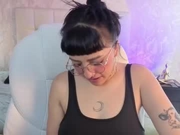 Cute_Hollywood profile