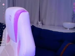 Elizabeth_Banks21 profile