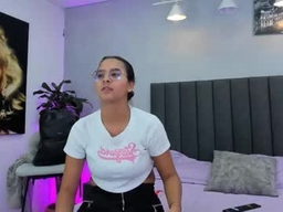 Kendra_London profile