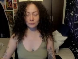 Laura_Anal_ profile