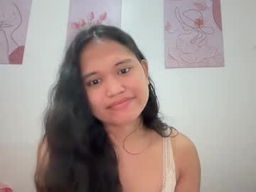 Leora_Luna profile