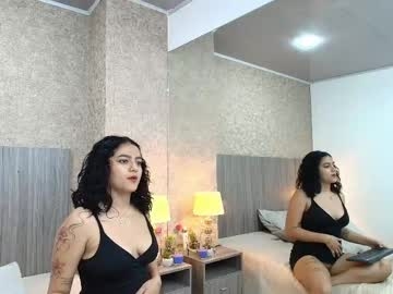 Lili_Lewis