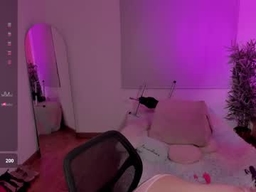 Lovely_Emma18 profile