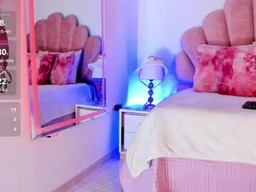 Lunavelour_ profile