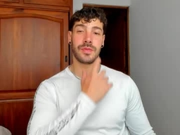Marco_Tahani_ profile