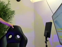 Mimi_Theblondie profile