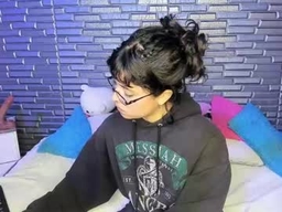 Petite_Melodyy profile