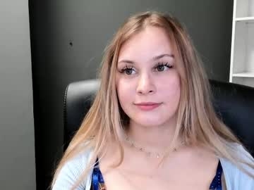 Playgirl_Valeria
