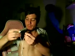 Toyboysquirt profile